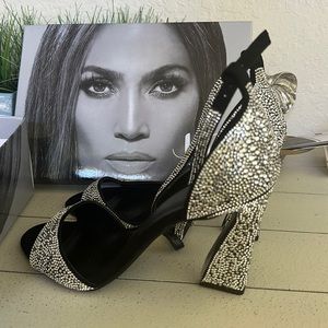 Size 9 J Lopez Black & Silver Heels “Irma” Like New